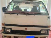 Isuzu Fargo 1985 Van