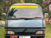 Isuzu Fargo 1990 Van