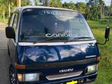 Isuzu Fargo 1988 Van