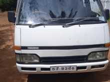Isuzu Fargo 1989 Van