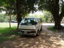 Isuzu Fargo 1990 Van