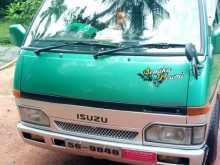 Isuzu Fargo 1993 Van