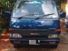 Isuzu Fargo 1994 Van