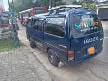 Isuzu Fargo 1995 Van