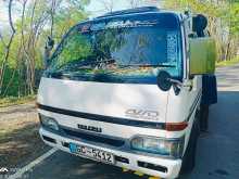 Isuzu Fargo 1998 Van