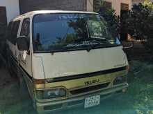 Isuzu Fargo 1993 Van