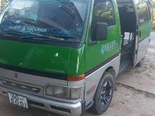 Isuzu Fargo 1987 Van