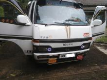 https://riyasewana.com/uploads/isuzu-fargo-2618472817652.jpg