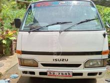Isuzu Fargo 1987 Van