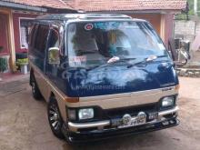 Isuzu Fargo 1990 Van