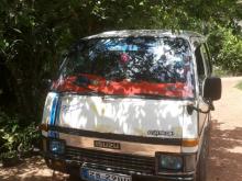 Isuzu Fargo 1983 Van