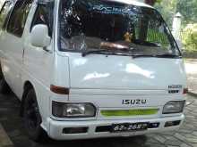 Isuzu Fargo 1995 Van