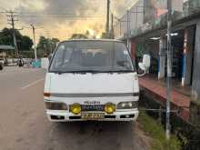 Isuzu Fargo 1981 Van