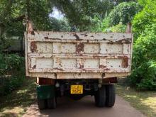 https://riyasewana.com/uploads/isuzu-forward-261252036834.jpg