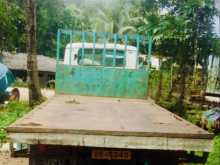 https://riyasewana.com/uploads/isuzu-forward-2813145722042.jpg
