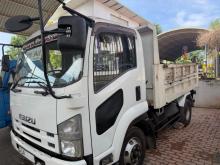 Isuzu Forward 2017 Truck
