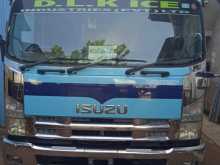 Isuzu Forward Full Body 2011 Lorry