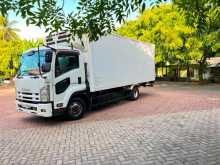 Isuzu Forward 20ft 2013 Lorry