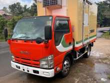 Isuzu Freezer 10.5 2015 Lorry