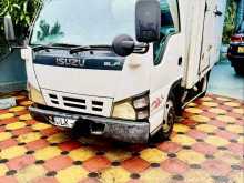 Isuzu Freezer 10.5 2013 Lorry