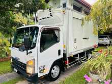 Isuzu Freezer 2013 Lorry