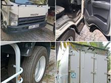 Isuzu Freezer 2011 Lorry