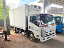 Isuzu Freezer Truck 2010 Lorry