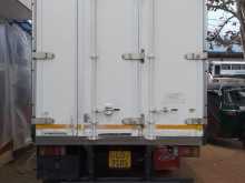 https://riyasewana.com/uploads/isuzu-freezer-truck-16182346273.jpg