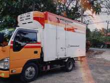 https://riyasewana.com/uploads/isuzu-freezer-truck-2012-2119553312304.jpg