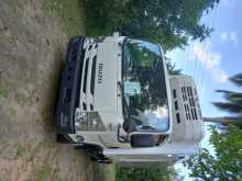 https://riyasewana.com/uploads/isuzu-freezer-truck-2017-2522074512622.jpg
