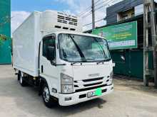 Isuzu Freezer Truck 14.5 Feet 2015 Lorry