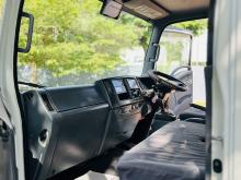 https://riyasewana.com/uploads/isuzu-freezer-truck-2311032317835.jpg