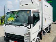 Isuzu Freezer 2013 Lorry