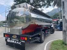 Isuzu FTR Bowser 2003 Lorry