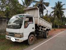 Isuzu Tipper 2007 Lorry