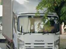 Isuzu Full Body 2011 Lorry