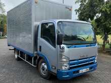 Isuzu Full Body 2014 Lorry