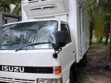 Isuzu Full Body 1989 Lorry