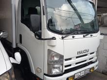 Isuzu Full Body 10.5FT 2011 Lorry