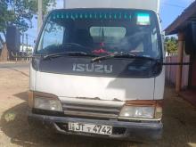 Isuzu Full Body 2005 Lorry