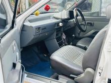 https://riyasewana.com/uploads/isuzu-gemini-1921400324192.jpg