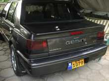 Isuzu Gemini JT600 1989 Car