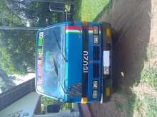 Isuzu Isusu 1983 Lorry