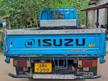 https://riyasewana.com/uploads/isuzu-isusu250-1979-2814572912963.jpg