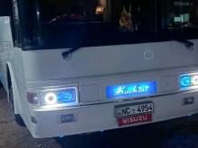 Isuzu Isuzu 2015 Bus