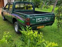 https://riyasewana.com/uploads/isuzu-isuzu-11711474752.jpg