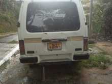 Isuzu Isuzu 1991 Van
