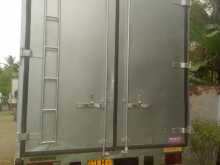 Isuzu 16.5 2001 Lorry