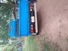 https://riyasewana.com/uploads/isuzu-isuzu-172308364493.jpg