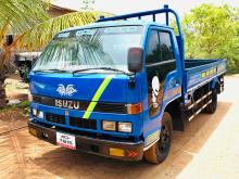 Isuzu ELF 350 NKR Wide 1981 Lorry